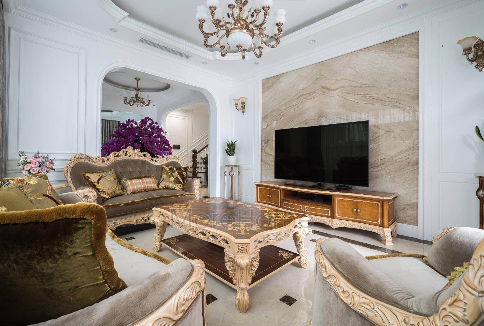 Bộ bàn ghế sofa nệm bọc nỉ khung gỗ màu nâu với thiết kế tập trung vào từng chi tiết phong thủy Á - Đông Âu hài hòa Thiết kế nội thất phòng khách đẹp - Sofa phòng khách sang trọng